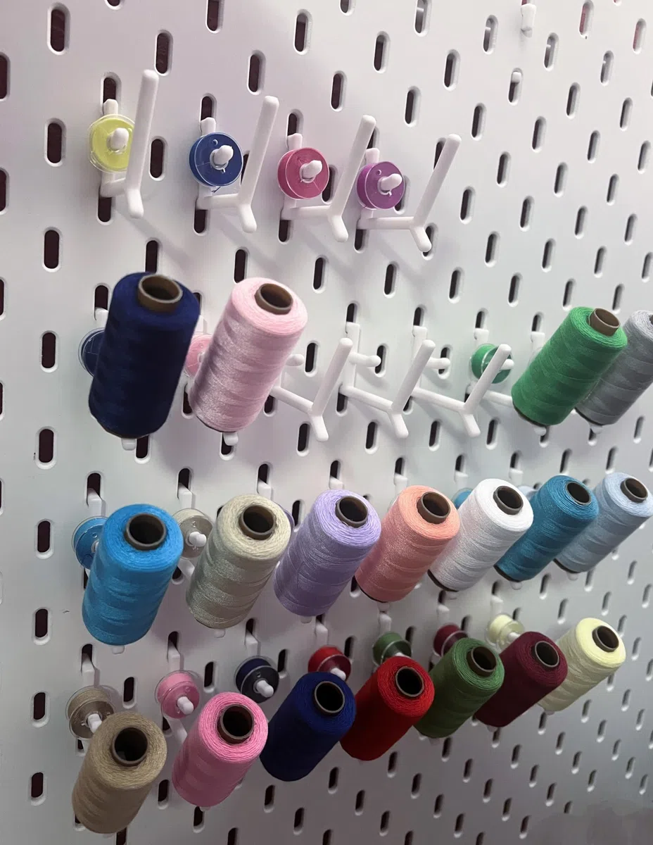 25 unidades de hilo de coser para IKEA Skadis pared perforada I SKadis accesorios soporte soporte placa perforada carretes soporte NH01