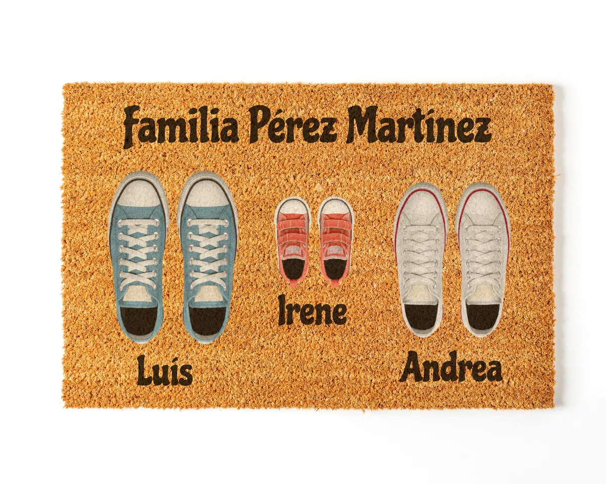 Felpudo Personalizado para la Entrada de Casa | Personaliza tu Felpudo con Toda tu Familia 70 x 40 cm | Felpudos Originales y Divertidos en 100% Fibra de Coco | Familia de 3