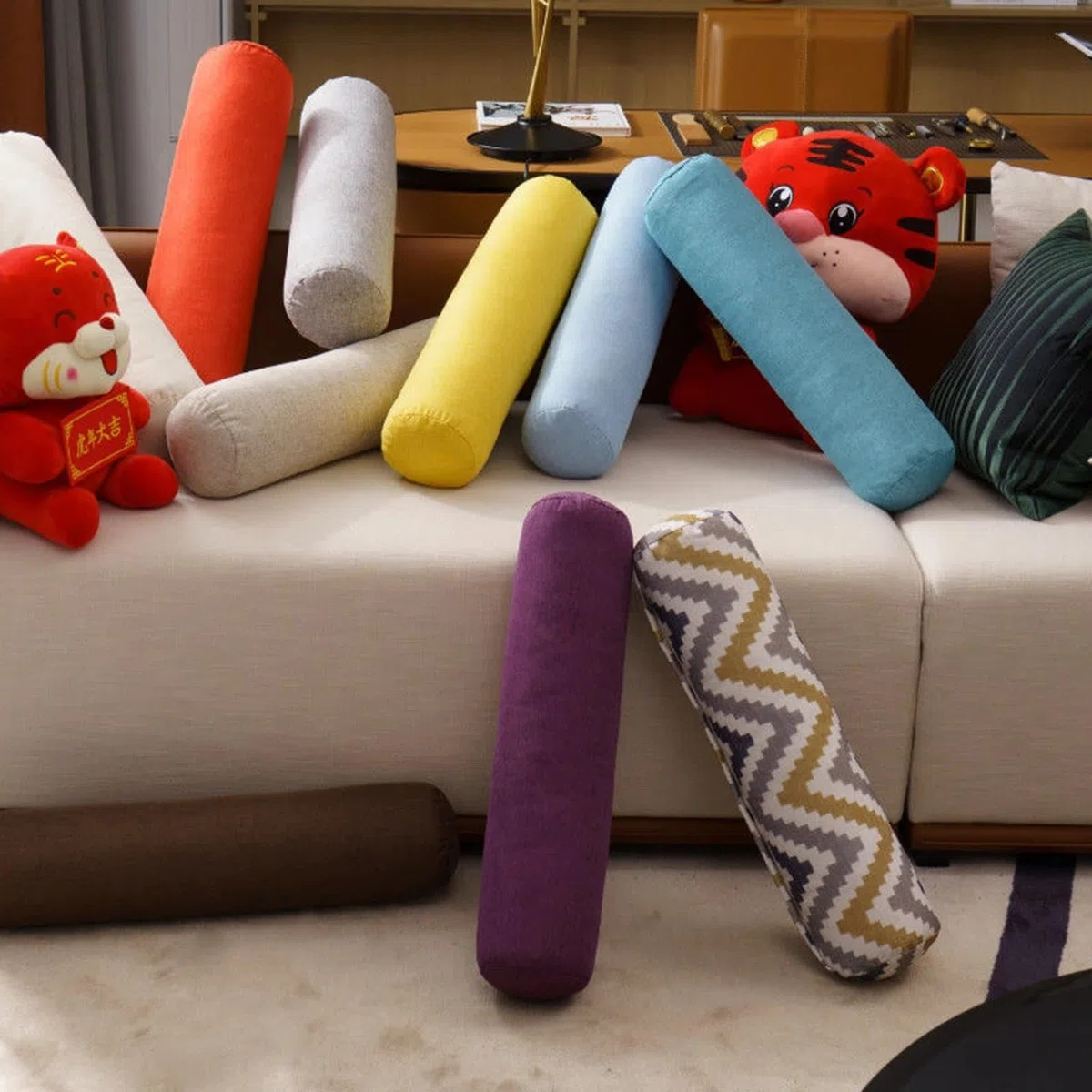 Genérico Almohada Cilíndrica Multiusos 15x60 20x80 20x120 cm Cojín Cervical, Lumbar y Rodillas - Tela de Lino - Funda Desmontable y Lavable(Café Ligero,20x60cm)