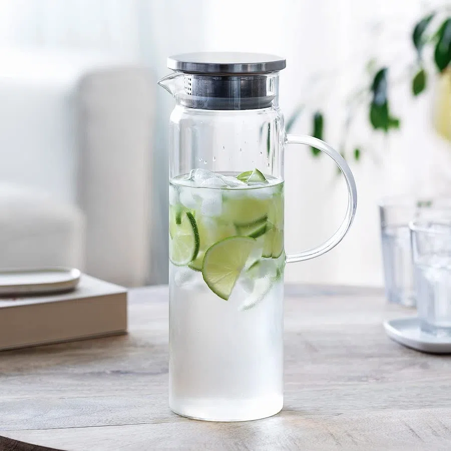 LACOR - 61952 - Jarra de Vidrio Borosilicato- Tapa Acero Inoxidable - Filtro Colador - Perfecta para el Agua, Limonada, café helado, té - Apta para el Lavavajillas - 1,7L.