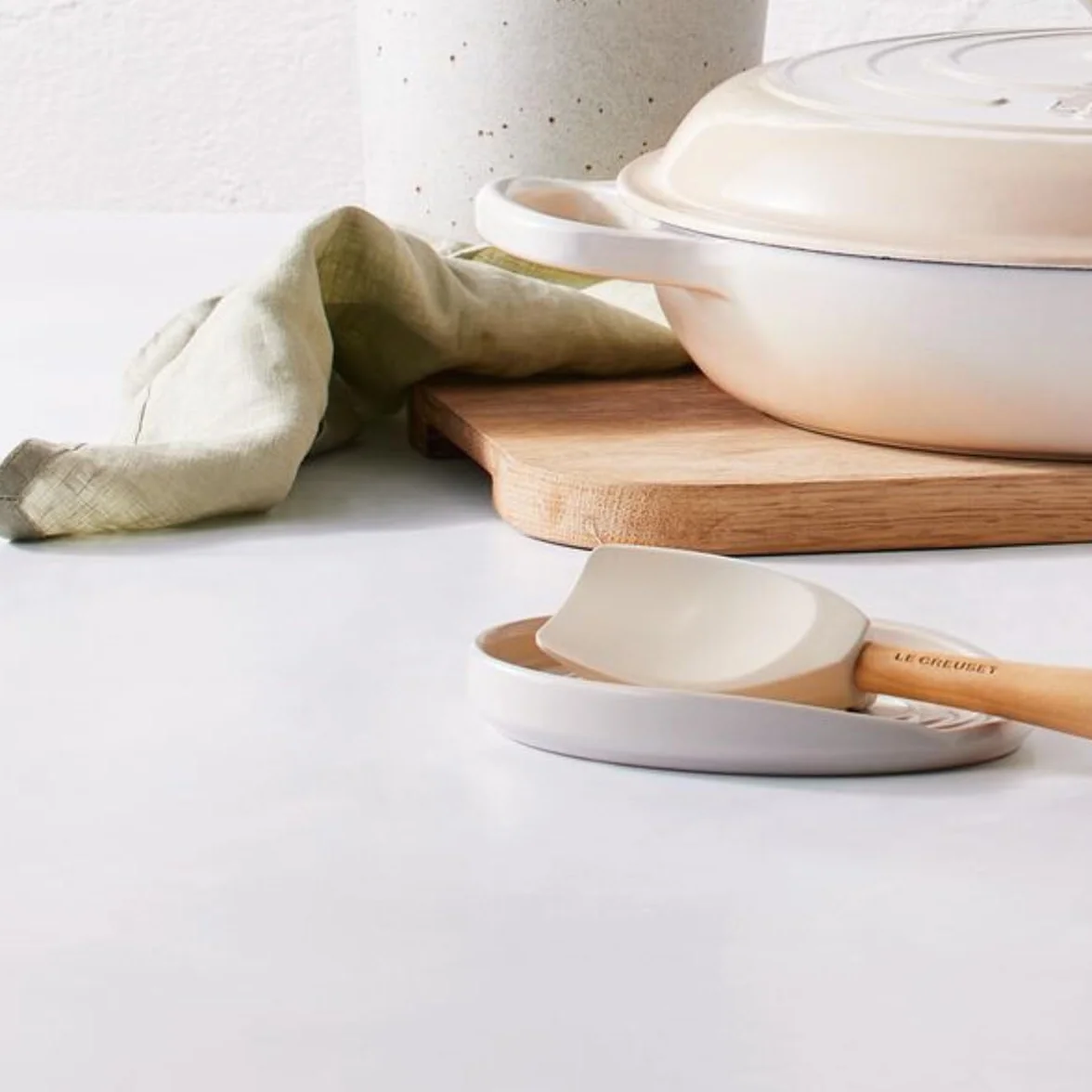 Le Creuset Reposa cucharas oval de cerámica de gres, 15 cm, Meringue, 71507157160099