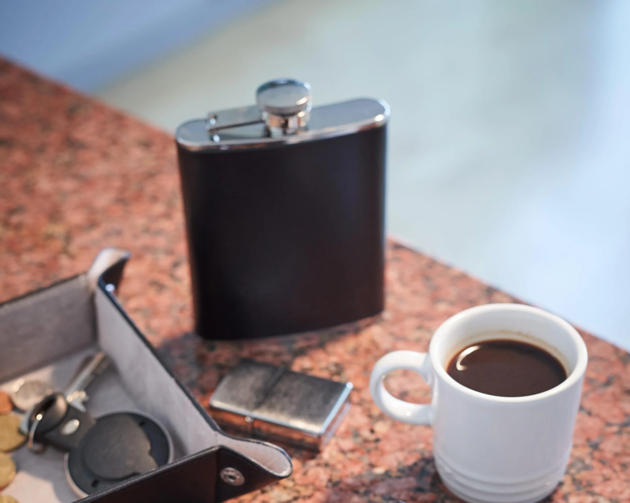 Zippo Cuero Envuelto Petaca, Mocha, 6 oz