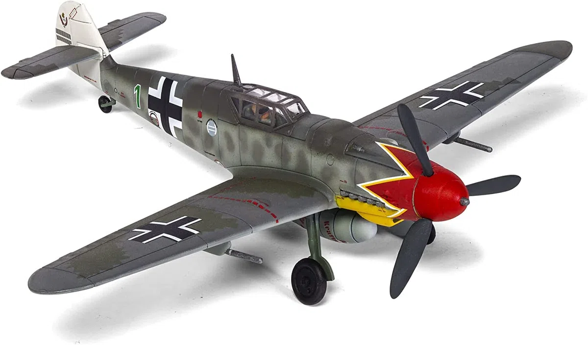 Airfix Model Set, A02029B Messerschmitt Bf109G-6 Model Building Kit, Kits de avión Modelo de plástico para Adultos y niños Mayores de 8 años, el Juego Incluye bebederos y calcomanías