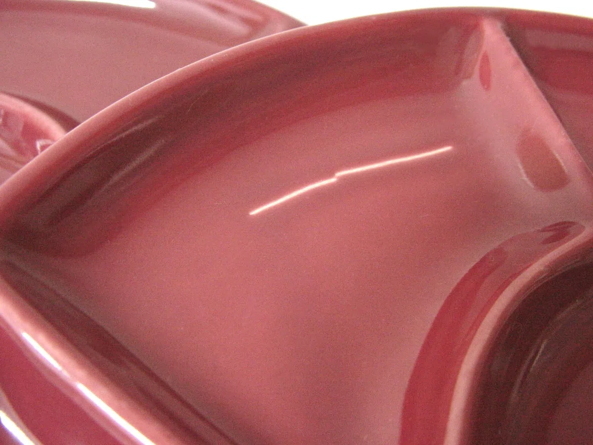 PLATO SALSERA SALSA ENTREMESERO CERAMICA FONDUE 6 DIVISIONES ROJO (LEER ANTES LA DESCRIPCION DEL ESTADO DE ESTE ARTICULO)