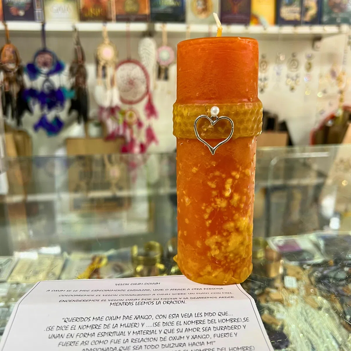 Velón de Oxum para Endulzar y Atraer a la Persona Amada | Conseguir Pareja | Endulzamiento y Atracción del Amor | Con Instrucciones, Oración y Amuleto de Corazón.