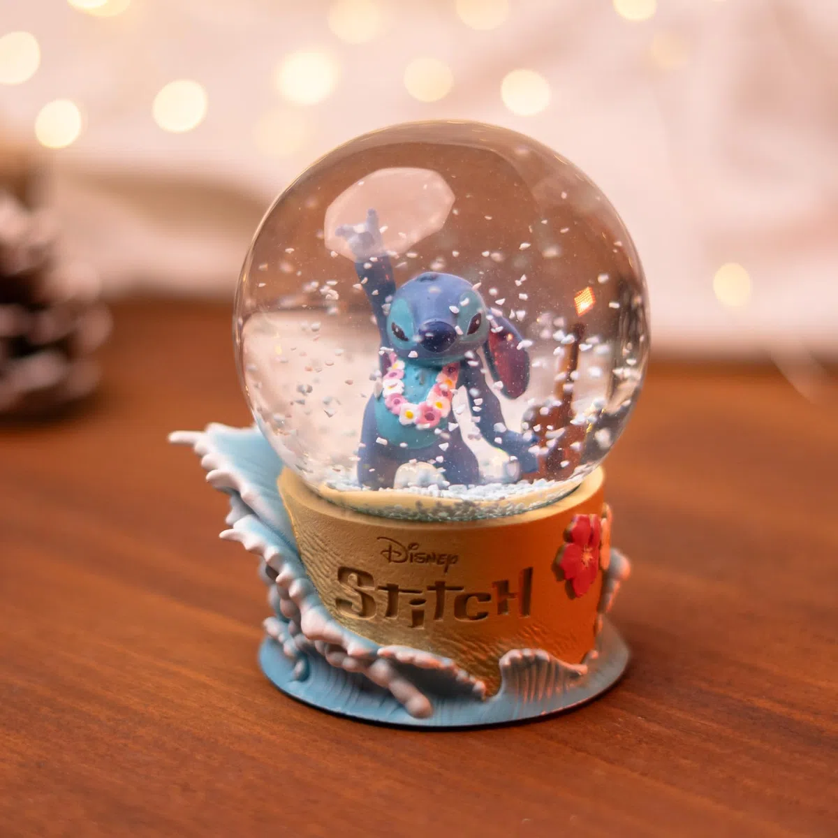 Bola Nieve Disney Stitch - Figura Stitch, Bola de Cristal con muñeco Stitch : Decoración Navidad Disney | Stich Regalos, Regalos Stitch niña