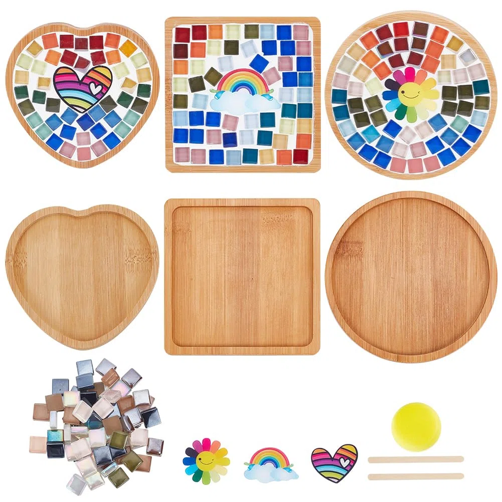 WEBEEDY Juego de 3 posavasos de mosaico de arco iris, piezas de vidrio de mosaico teñidas, azulejos de mosaico de cristal para manualidades, decora tu propio corazón de flores y posavasos de diseño de