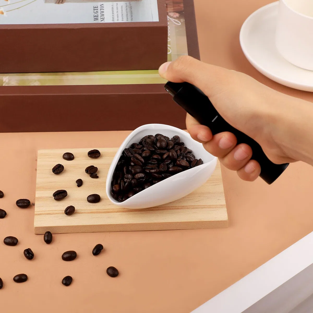 2uds Tazas Dosificadoras de Café con Botella Pulverizadora, Bandeja Dosificadora Granos Café de Cerámica y Rociador para Té Kit Accesorios para Recipiente Espresso Regalo para Amantes Café