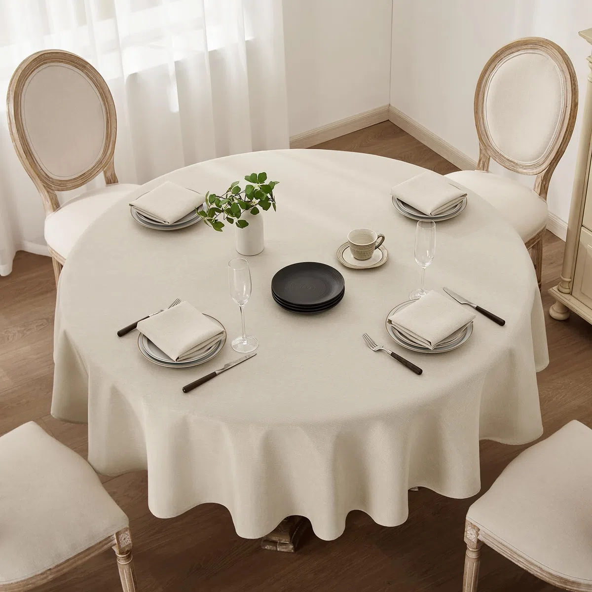 Softalker Manteles Beige Antimanchas Redondo 160 cm de diámetro Mantel de Falso Lino Mantel Exterior Repelente al Agua Protege la Mesa para Comedor,Cocina,cumpleaños,Festivos,Picnic,Fiestas,1 Pieza