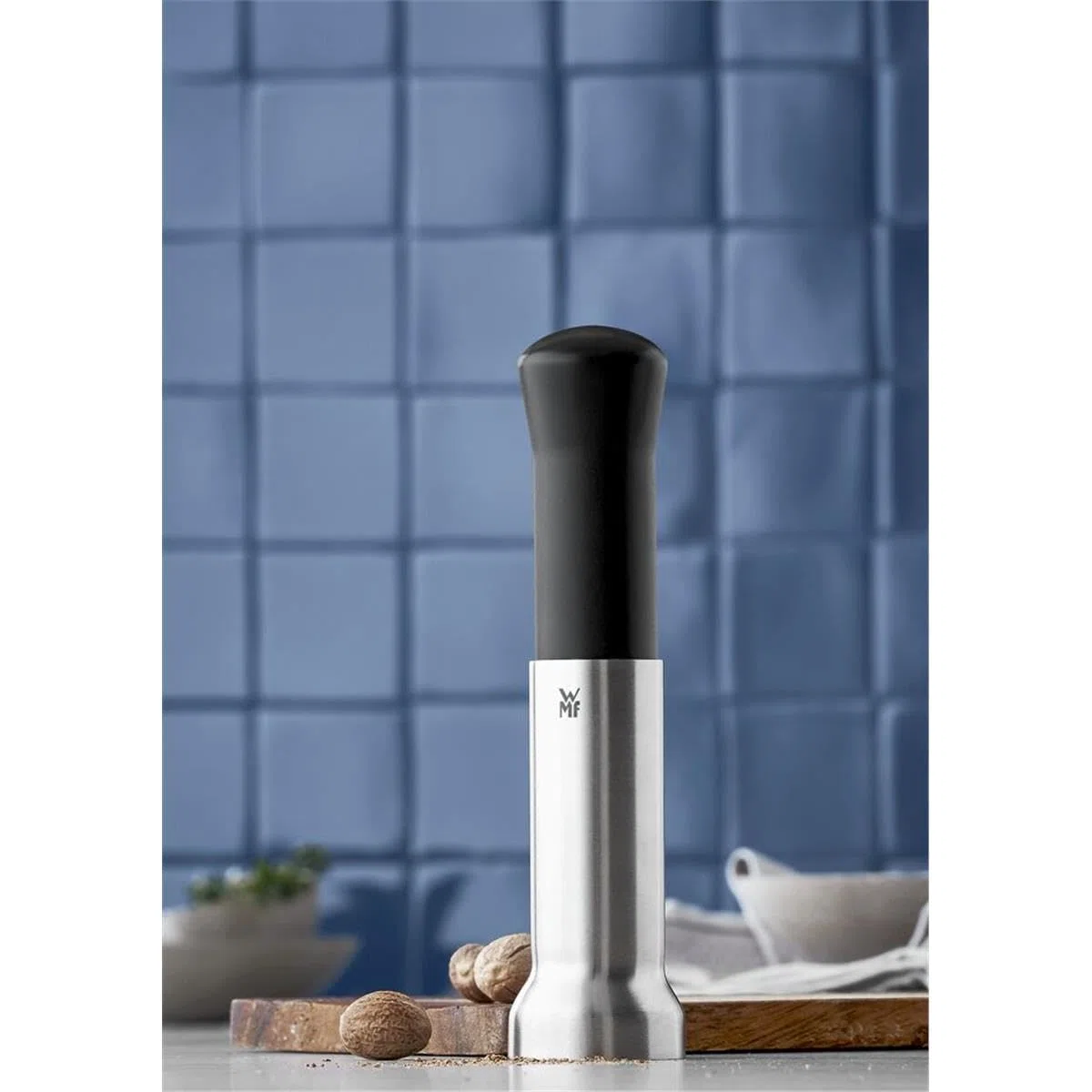 WMF Top Tools - Molinillo de Nuez Moscada 16,5 cm, Molinillo con Compartimento de Almacenamiento, Acero Inoxidable Cromargan