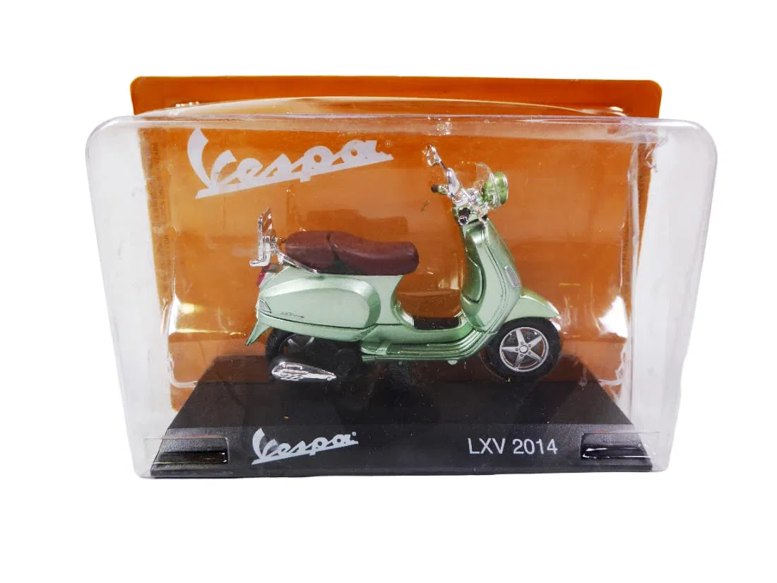 OPO 10 - Mini Scooter Coleccionable 1/18 Compatible con Piaggio Vespa LXV - 2014 - VES1002