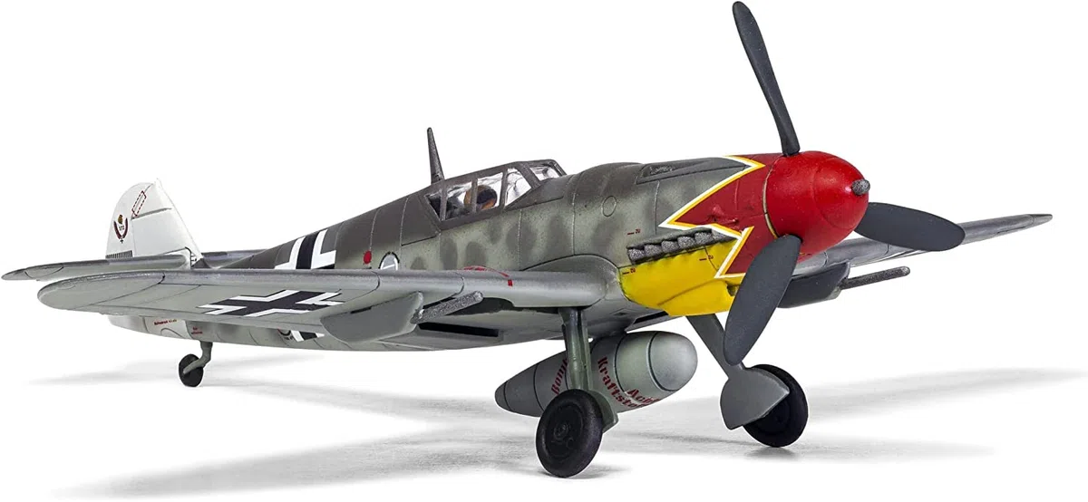 Airfix Model Set, A02029B Messerschmitt Bf109G-6 Model Building Kit, Kits de avión Modelo de plástico para Adultos y niños Mayores de 8 años, el Juego Incluye bebederos y calcomanías