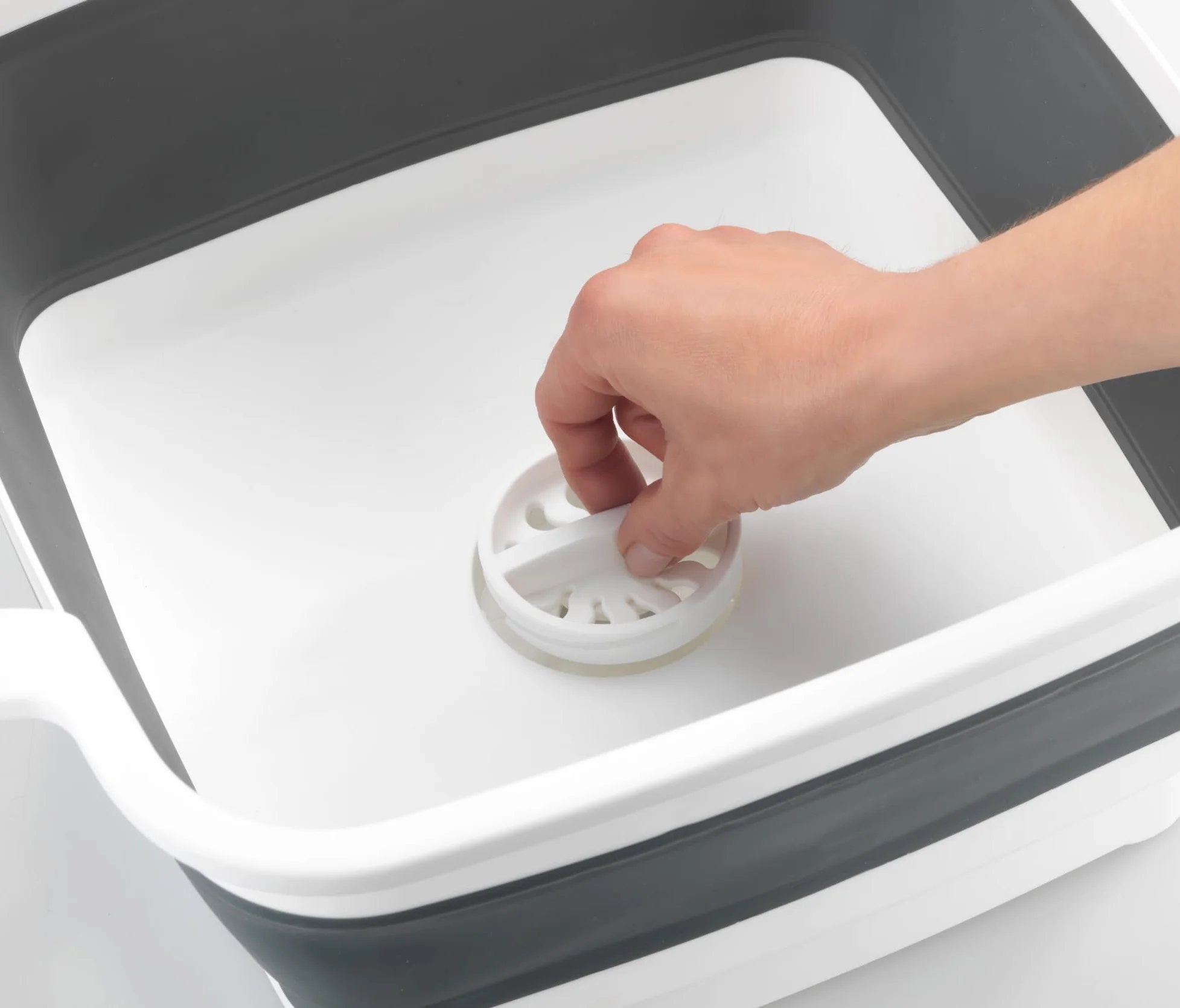 WENKO Barreño para fregar plegable Sira, fregadero plegable con tapón de vaciado integrado y asas para transporte, compacto, 8 litros, (An. x A x P) 39 x 18 x 32,5, gris/blanco