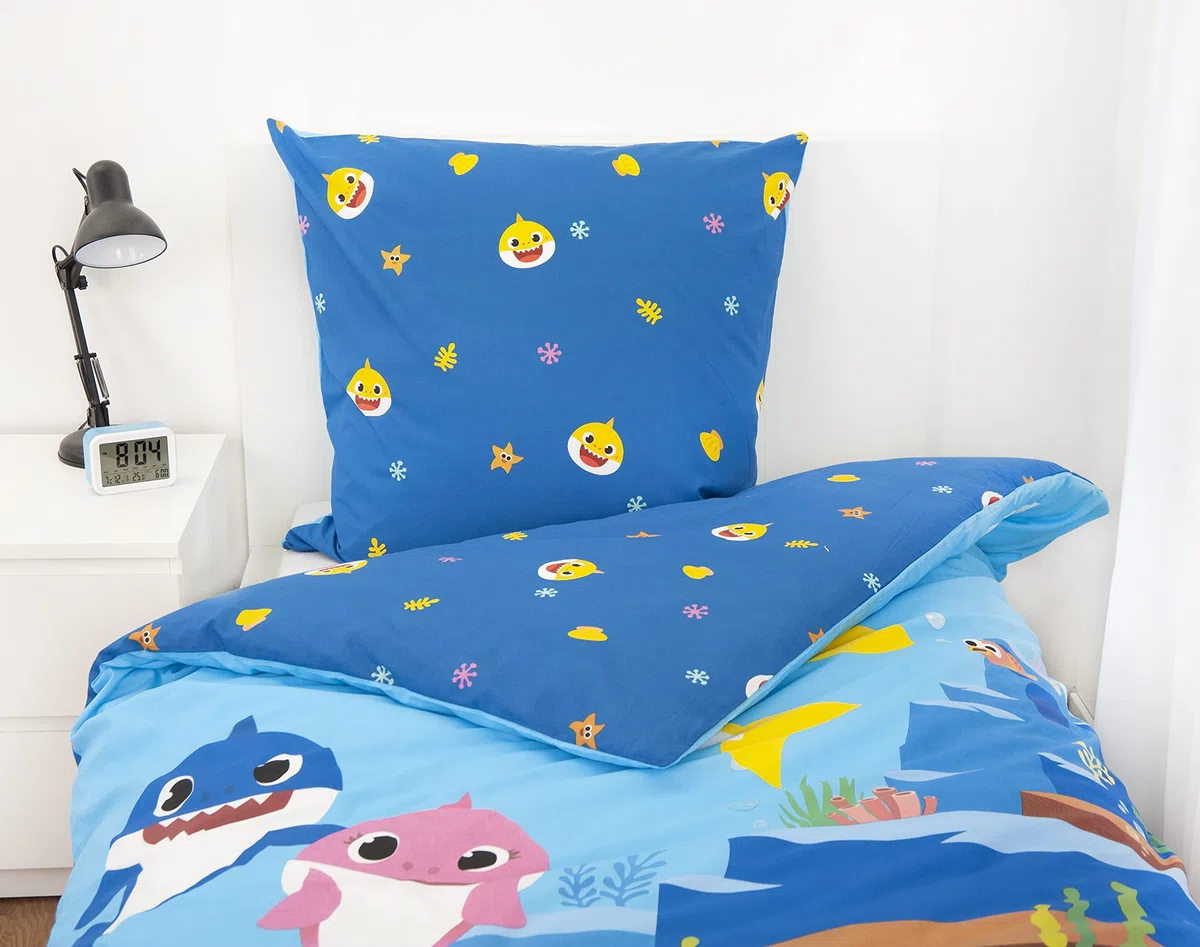 Herding Baby Shark - Juego de Ropa de Cama (algodón, 80 x 80 cm, 135 x 200 cm), Color Azul