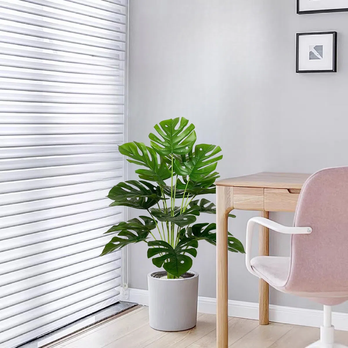 Planta Artificial con Maceta Palmera Grande Árbol Artificial Plastico Ideal para Decoración del Hogar Oficina Interior y Exterior Salon Dormitorio Balcón Moderno (75cm Palmera Monstera)