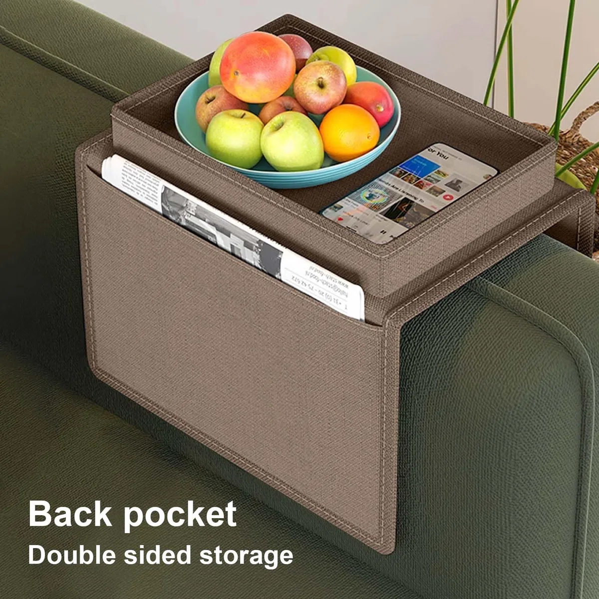 Colexy Organizador de Reposabrazos de Sofá con Bandeja, Soporte para Mando a Distancia de TV Bolsa de Almacenamiento del Sofá, Bolsa para Sofá para la Libros, Merienda, Gafas, Revistas (Café)