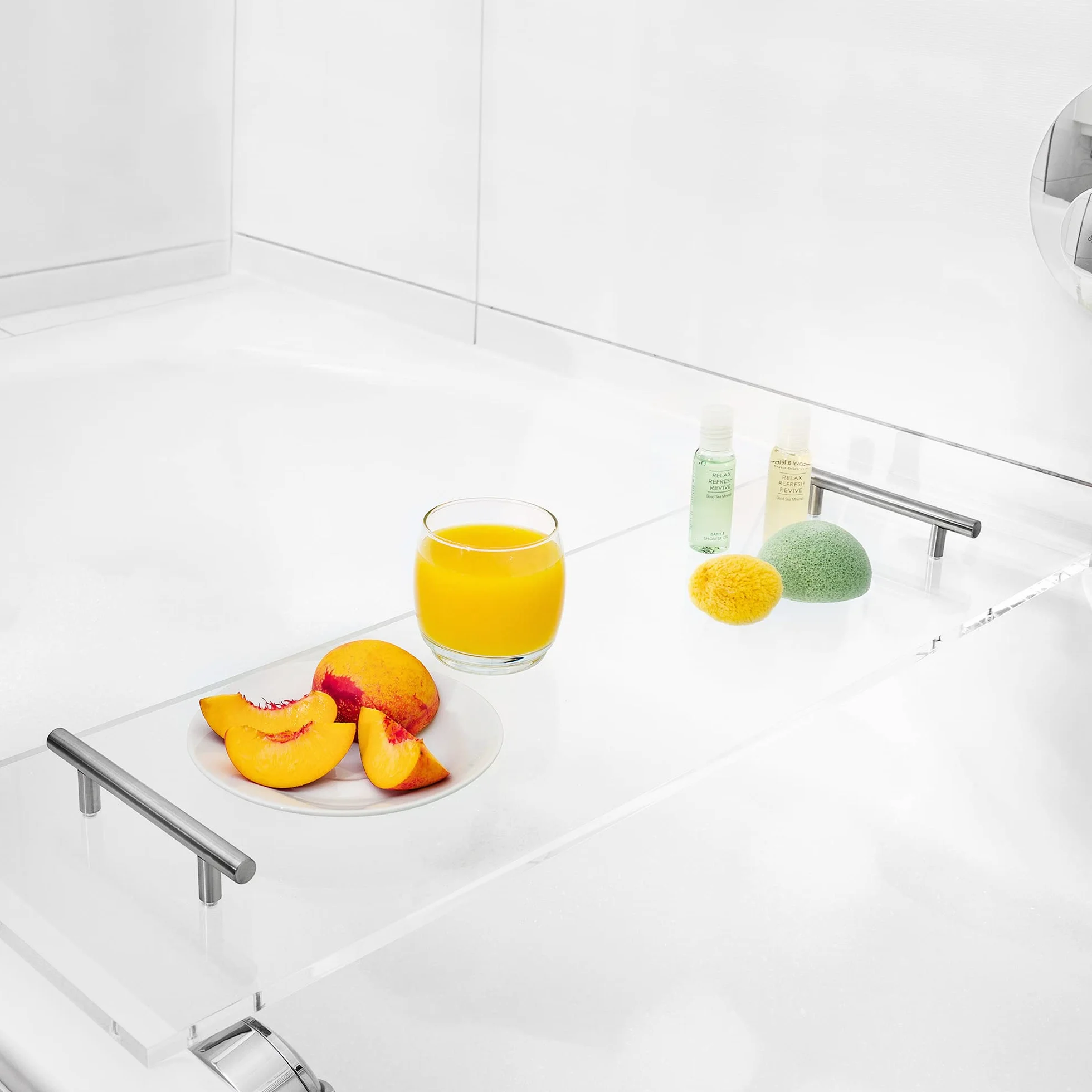 Navaris Bandeja de bañera Transparente - Mesa de acrílico con Mangos para baño Desayuno reposalibros Accesorios - Tabla Soporte de 73 x 23 x 1 cm