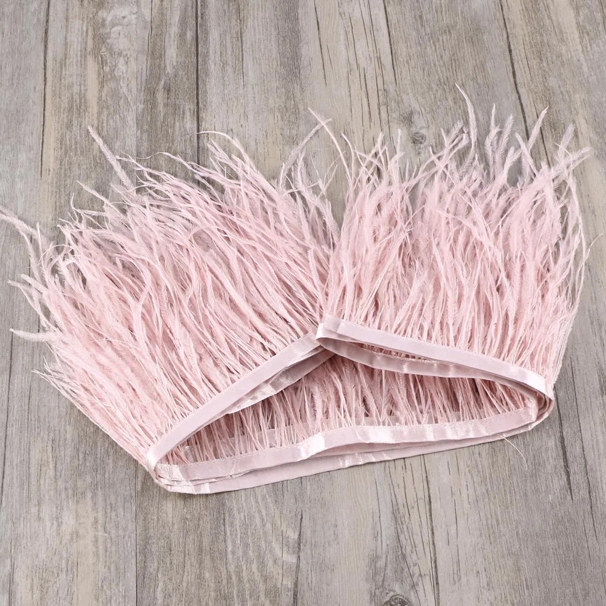 - Fleco de pluma artificial con cinta de raso para vestidos, disfraces y manualidades, 2, color rosa