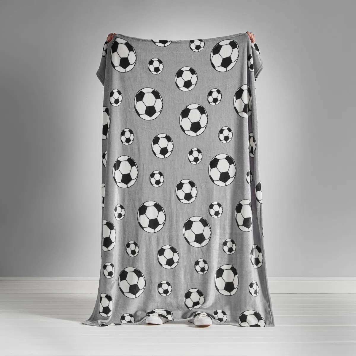 Catherine Lansfield Kids Living Football Manta, 120 x 150 cm, Color Gris