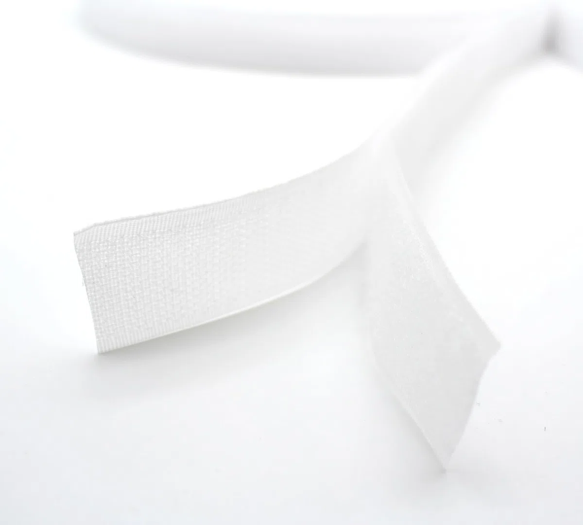 DOJA Barcelona | Cinta Hook y Loop para Coser | Hook y Loop Coser Blanco | 1 Unidad | 25m de largo | 25mm de ancho | Hook y Loop de Colores para Coser | Hook y Loop Fuerte para Coser Mochila, Chaqueta