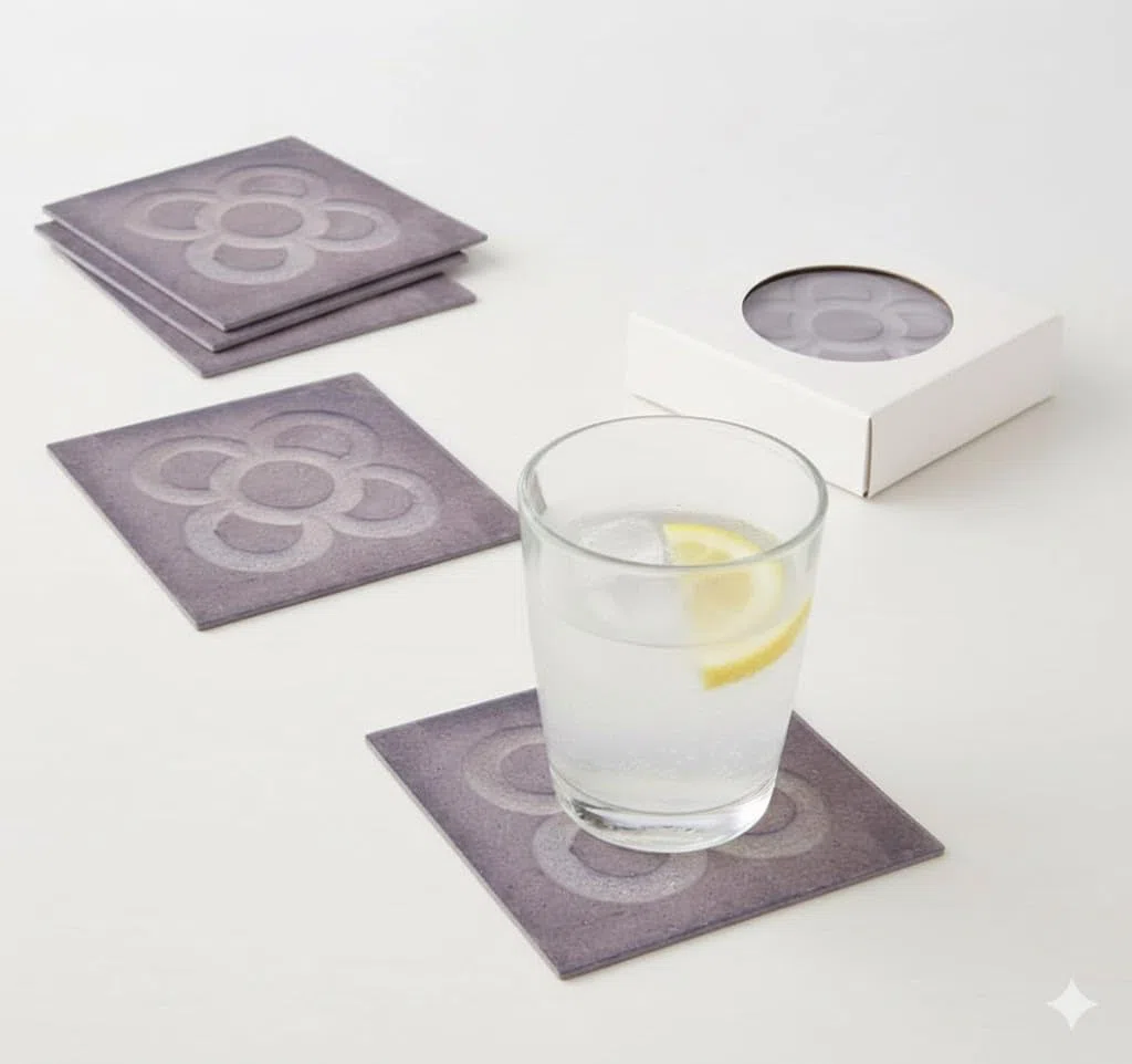 Set de 4 Posavasos de cerámica Decorativos con el diseño del Mosaico Panot Barcelona, de 10 cm de diámetro, en Color Gris