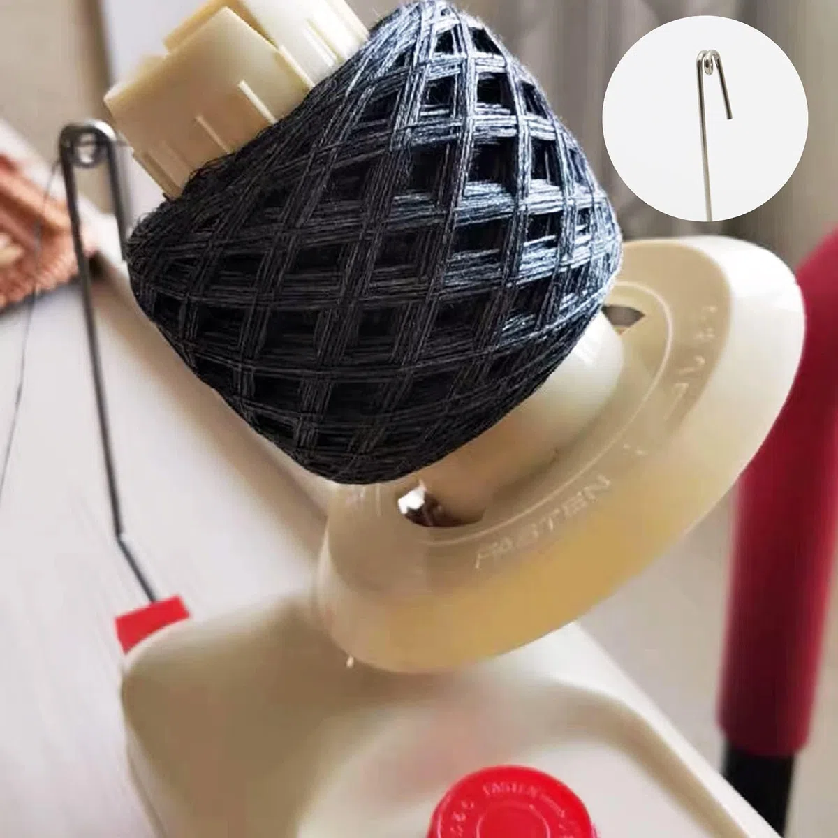 LAMXD Needlecraft - Enrollador de bolas de hilo operado a mano, rojo, paquete portátil, fácil de instalar y usar, resistente con mango de metal y abrazadera de mesa, incluye juego de bobinadora de