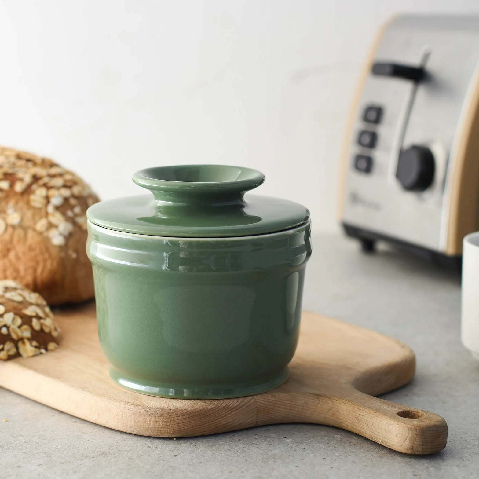 DOWAN Mantequera de Porcelana, Mantequera Francesa con Tapa para Mantequilla Fresca Suave, Recipiente para Mantequilla con Sabor Fresco, para la Manteca del Desayuno, Verde
