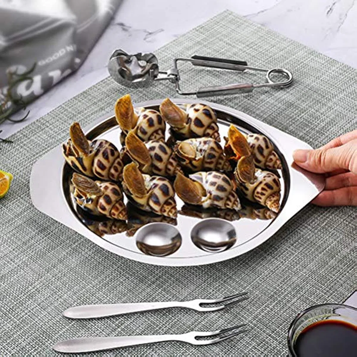 2 platos de escargot, plato de escargot de acero inoxidable, 12 agujeros de compartimento, plato de caracol horneado, bandeja redonda para servir utensilios de cocina