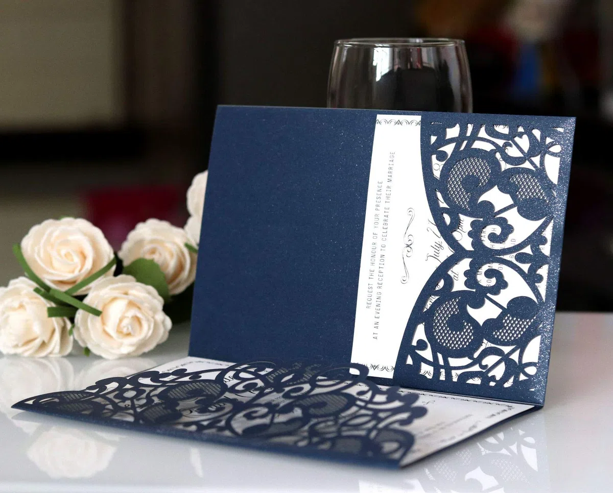 10pcs Tarjeta de invitación de Boda, Invitaciones de Boda, Hollow Floral Design, con 2 Tarjetas en Blanco, Blanco