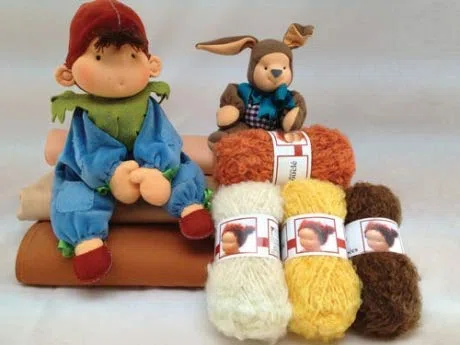 Cabello de muñeca Mohair caoba 50 g, 64% mohair, 27% lana, 9% poliamida.