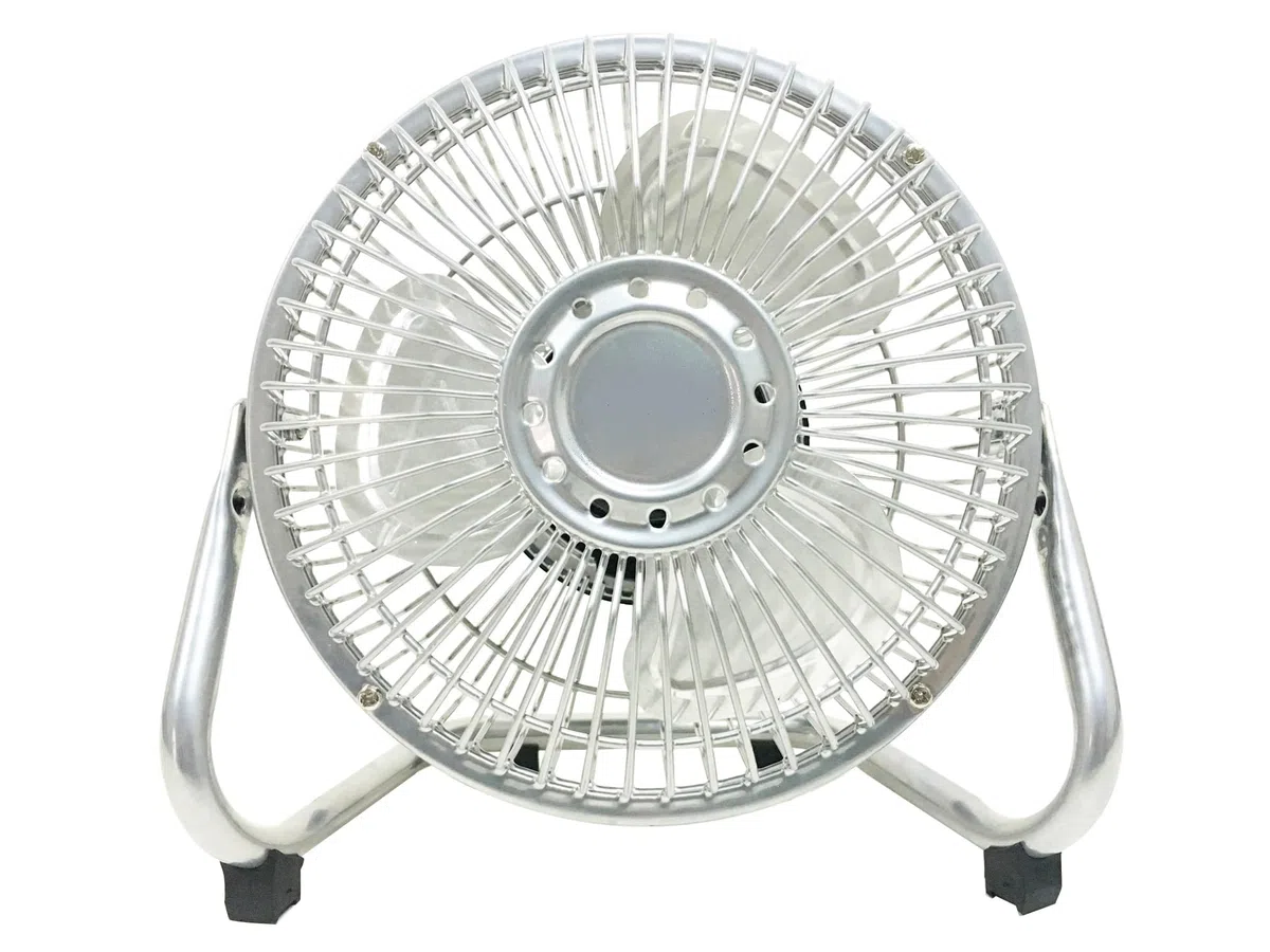 Ventilador de Suelo 6" - 20W, 3 Aspas Metálicas, Motor Silencioso, 2 Velocidades, Inclinación Ajustable, Totalmente Ensamblado, Ideal para Oficina y Hogar