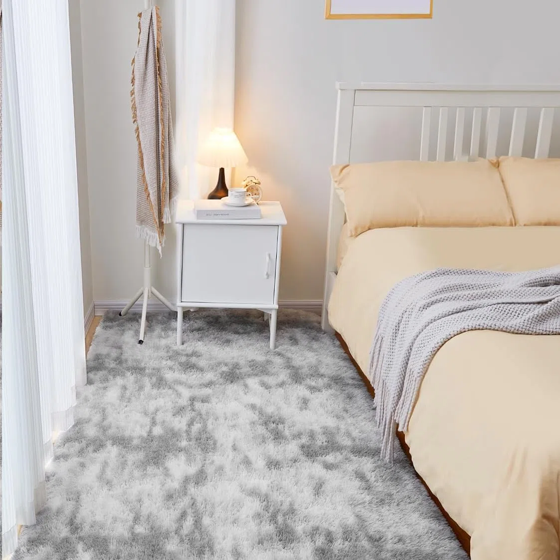 Puremy Alfombra de pelo largo y mullida, alfombra de salón, moderna, suave, para pasillos, decoración de dormitorio, habitación infantil, 80 x 150 cm, color gris claro