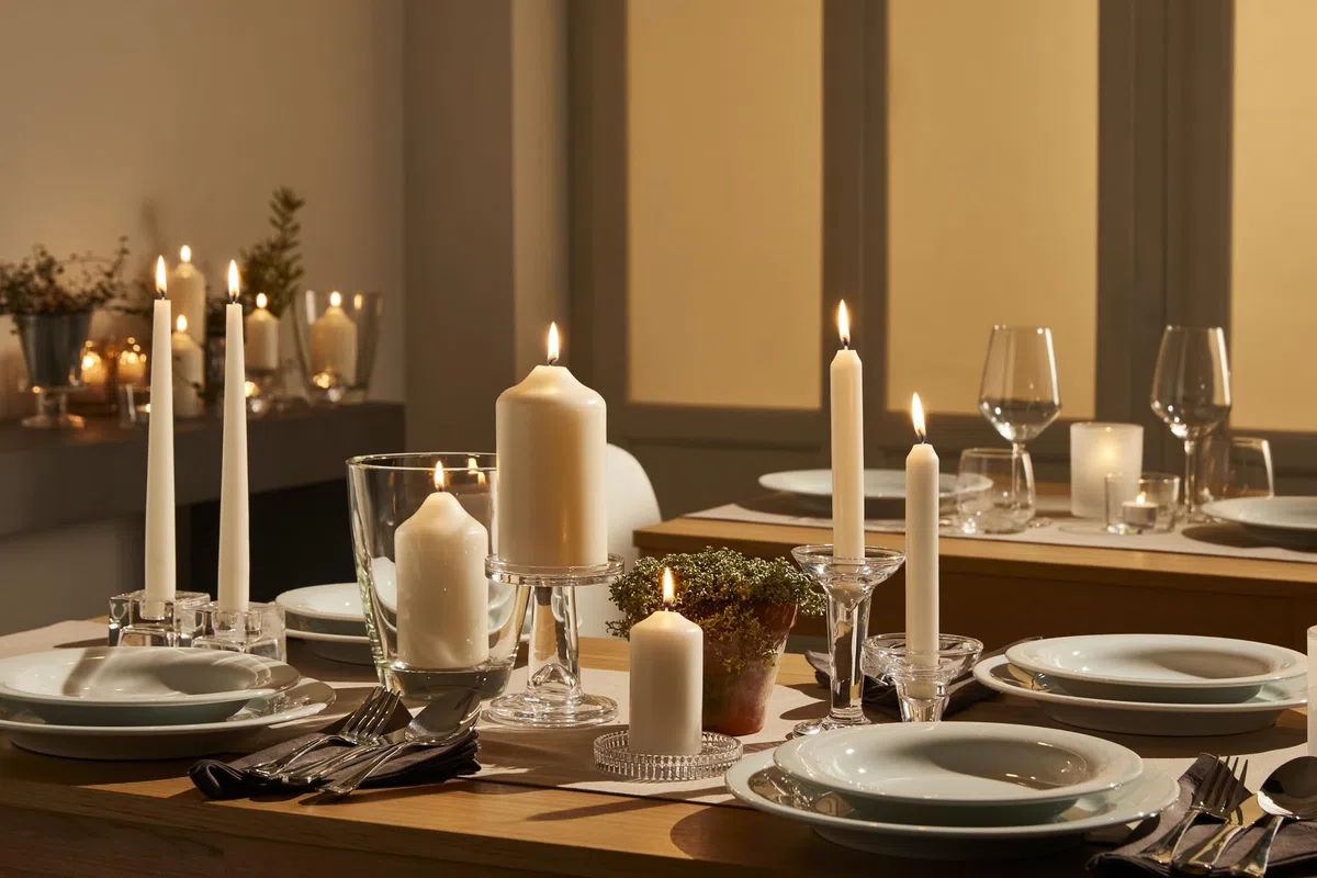 METRO Professional Vela de pilar, Ø 48 x 100 mm, 12 unidades, 21 horas de combustión, parafina 100%, para el hogar, celebraciones y gastronomía, beige