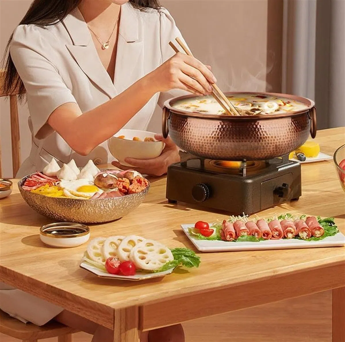 Olla para Fondue de 26 cm: Olla para Fondue sin BPA, Apta para cocinas de inducción, de Cobre, Comidas Familiares, Que le Permite cocinar fácilmente una auténtica Fondue China