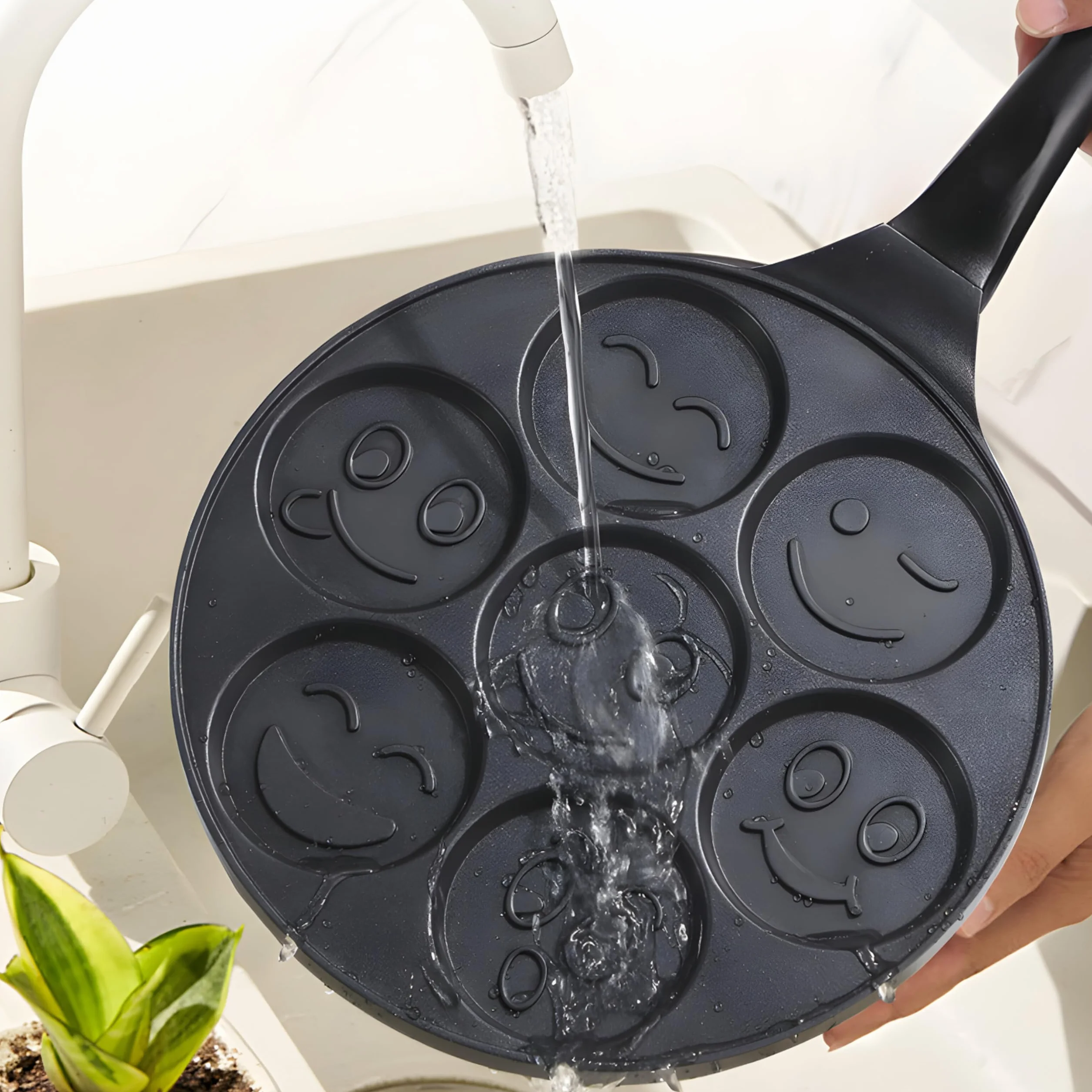 Retoo Sarten para Tortitas Antiadherente Panquecas Huevos Molde Crepes 7 Agujeros Diámetro 26,5 cm Fácil de Limpiar Infantil y Divertido Negro