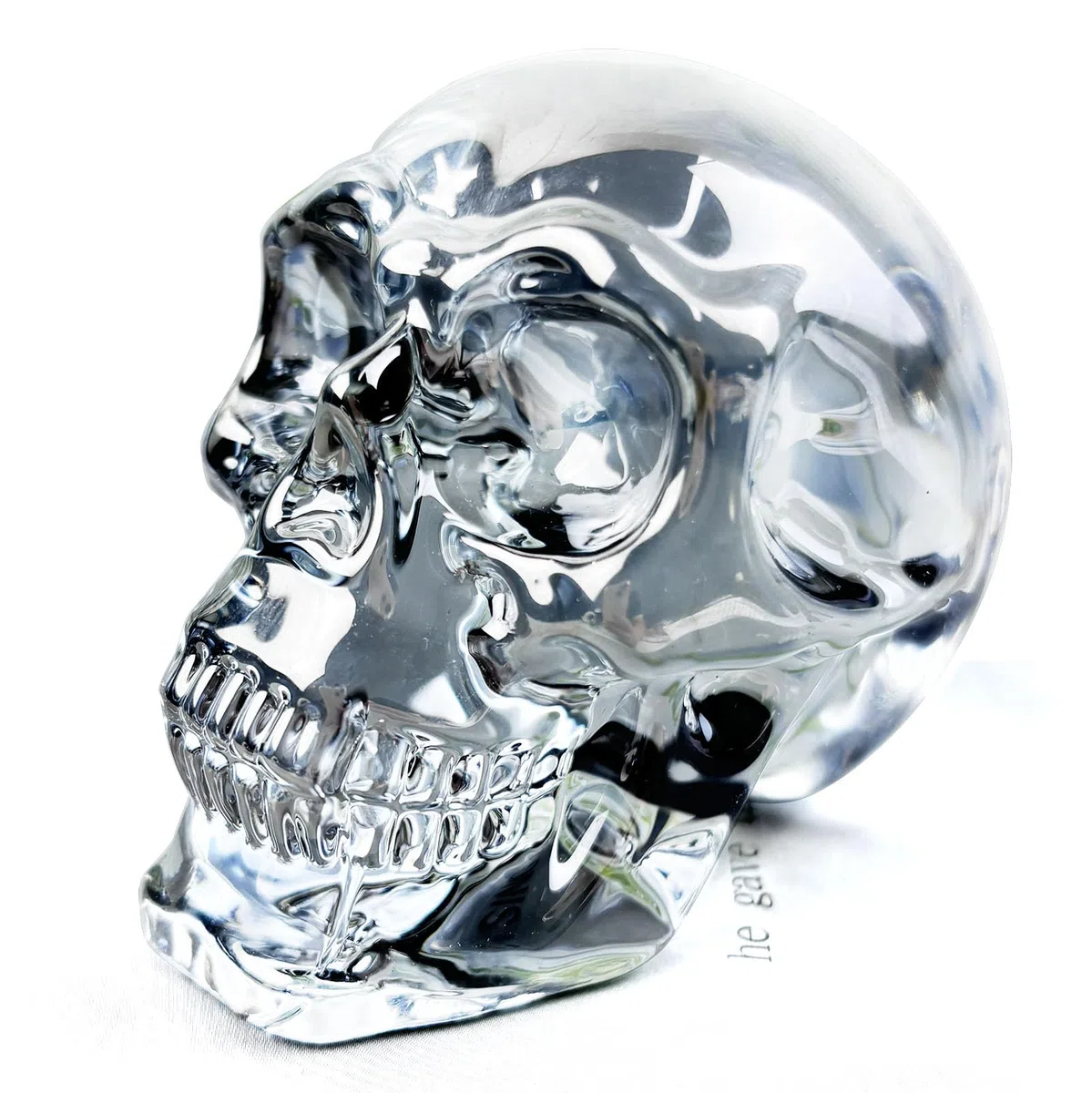 Estatuas de calavera de cristal, figuras de calavera K9, decoración de Halloween, regalos para mujeres, chapado en gris, 2.8 pulgadas