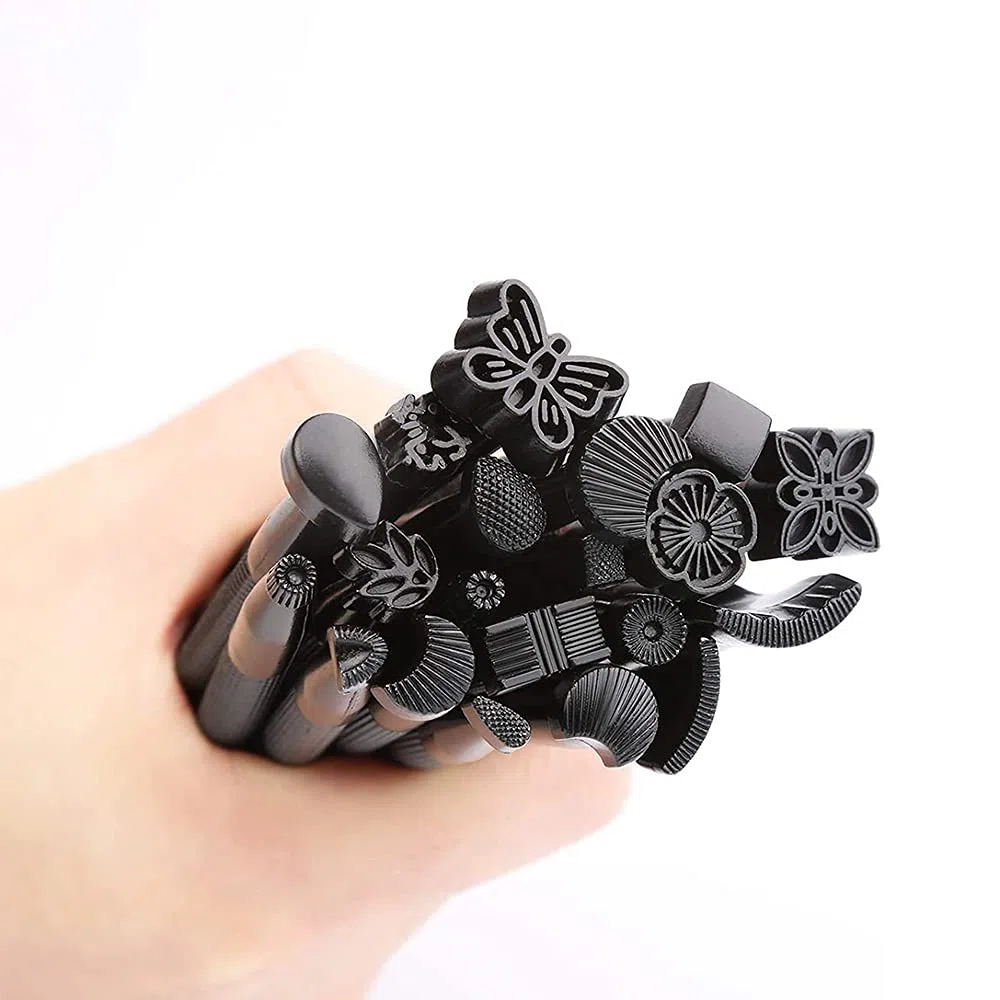 Juego de 20 herramientas de estampado de cuero de diferentes formas para hacer sillines, herramientas de tallado para manualidades de cuero