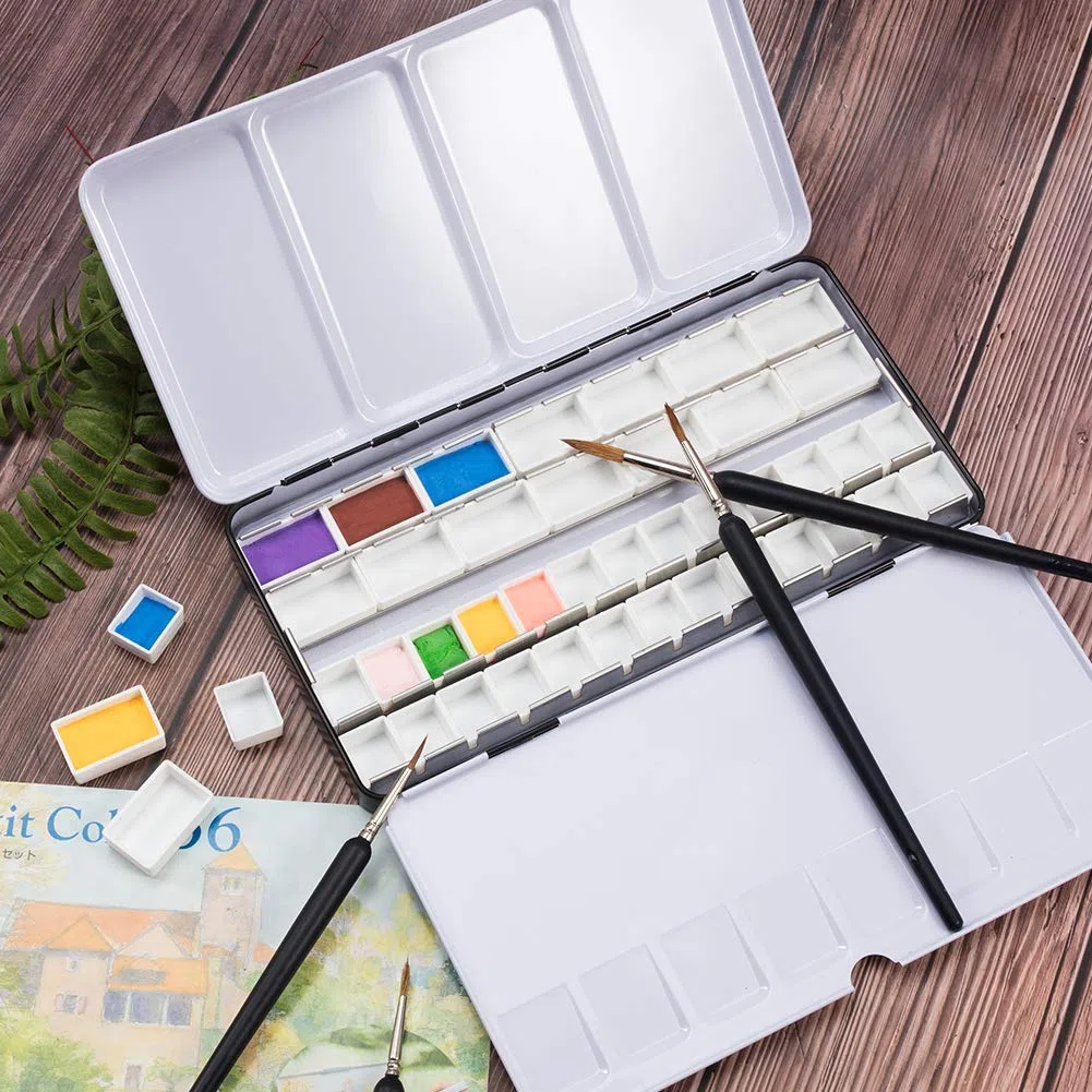PandaHall - Juego de 42 sartenes de Acuarela de plástico Blanco vacío para Manualidades, Acuarela o Pintura acrílica, Caja de Lata de Viaje(2ml/3.2ml)