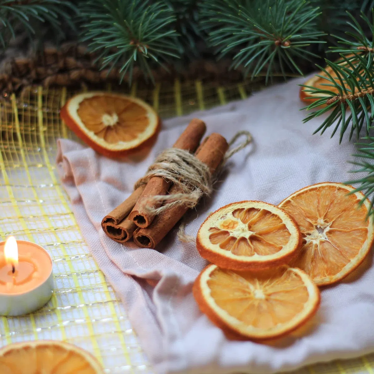 Lote de 50 rebanadas de naranja secas para decoración natural, corona de adviento y corona de adviento