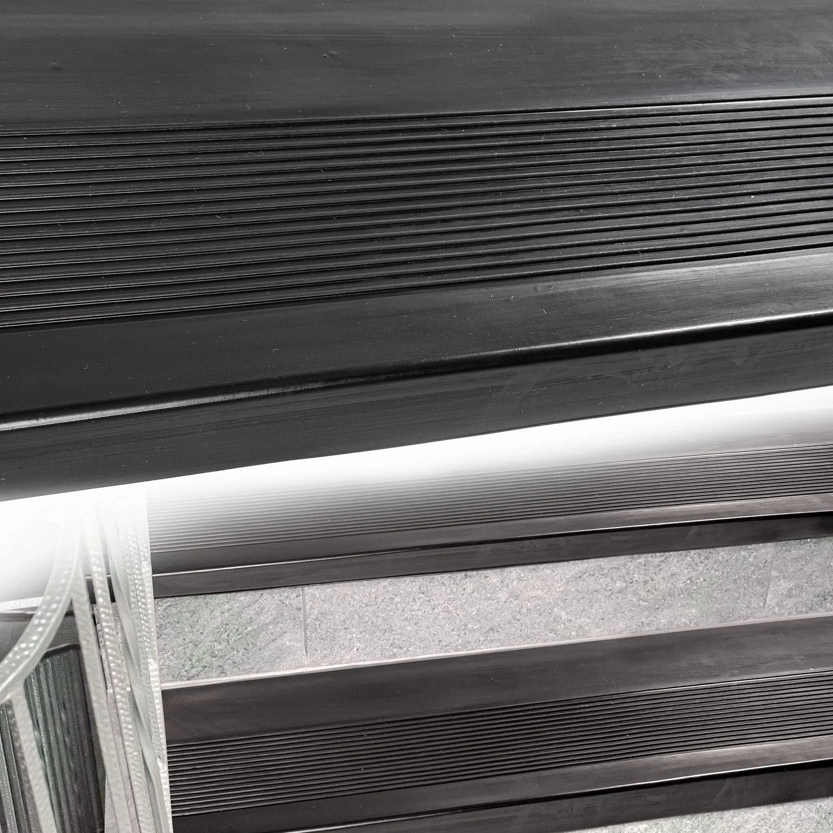 ANRO Alfombrillas de goma para escalones, antideslizantes, para exterior, con ranuras finas, negro, 120 x 30 x 5 cm