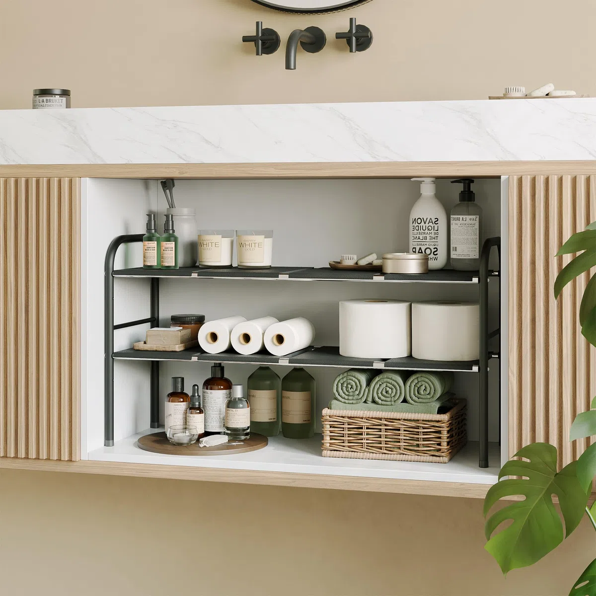 NETEL Organizador de armario inferior, estantería de cocina ajustable con 8 placas móviles, ancho extensible (52,5 – 82 cm)
