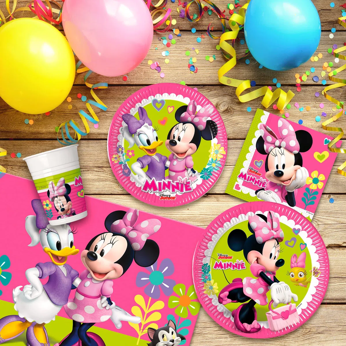 Disney - Set de fiesta Minnie Mouse, Decoración cumpleaños Minnie Mouse, Kit fiesta de cumpleaños, Vajilla infantil desechable, (globos, platos, banderines, vasos, servilletas), 8 comensales, (71994)