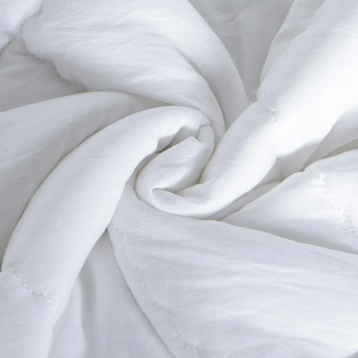 variouss Edredón Nórdico para Bebé Tamaño 100x135 cm – Ideal para Maxicuna, Relleno 300g Ligero y Cálido, Fibra Hipoalergénica, Suave y Transpirable, Lavable a Máquina, Uso Todo el Año