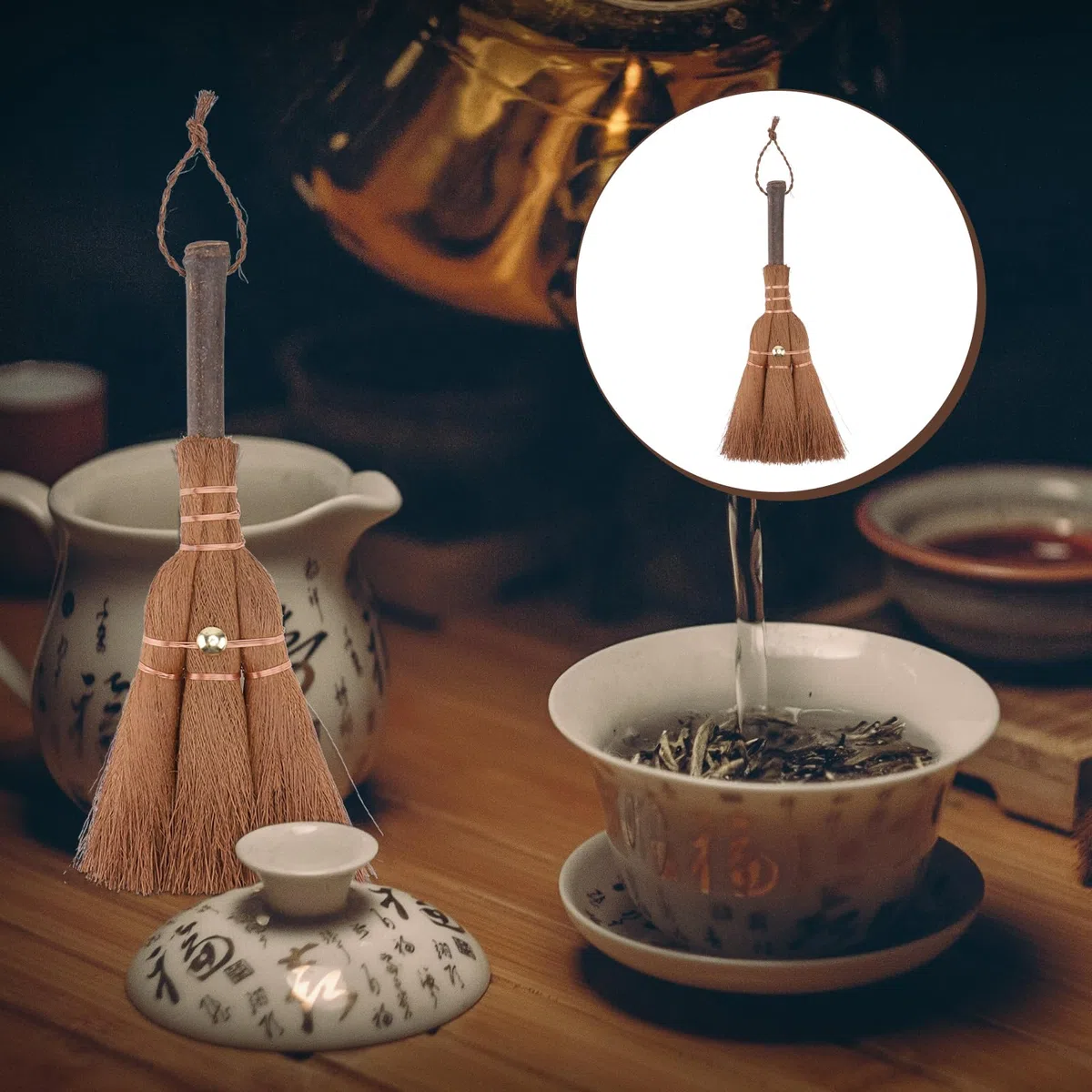 Ipetboom Escoba De Palma Mini De Mano 9.4 Pulgadas Ligera con Cuerda Colgante Practica para Limpieza En Hogar Cocina Y Ceremonia Té