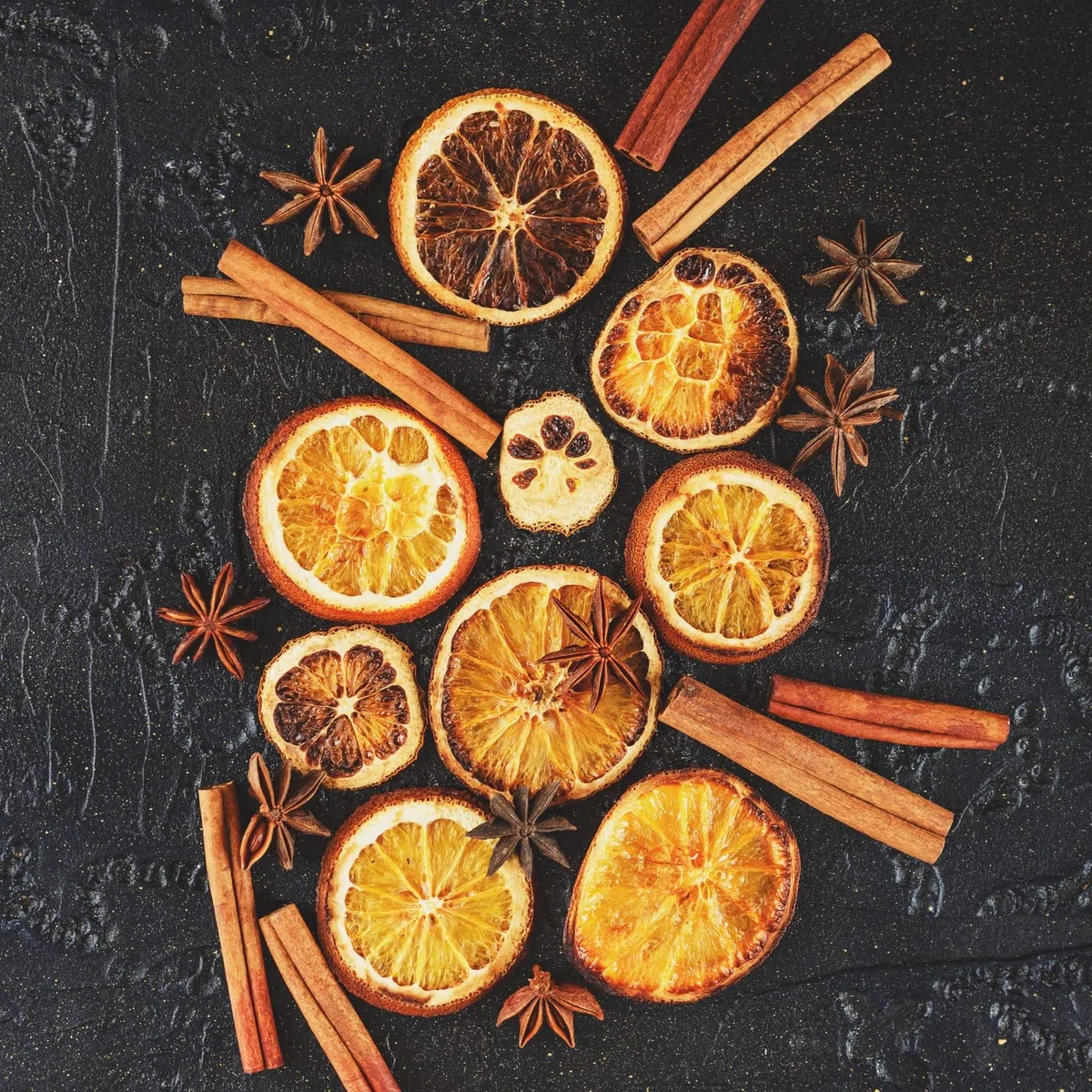 Lote de 50 rebanadas de naranja secas para decoración natural, corona de adviento y corona de adviento