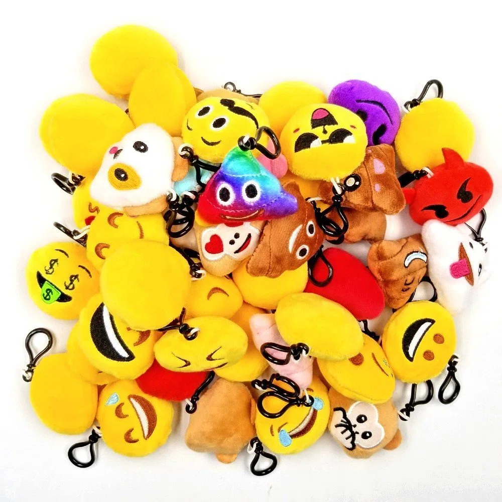 JZK 45 x Mini llavero de emoticono de felpa 5cm amarillo pequeña cara sonriente mochila llavero para niños adultos regalos de fiesta de cumpleaños obsequios recuerdo, rellenos de bolsas de fiesta